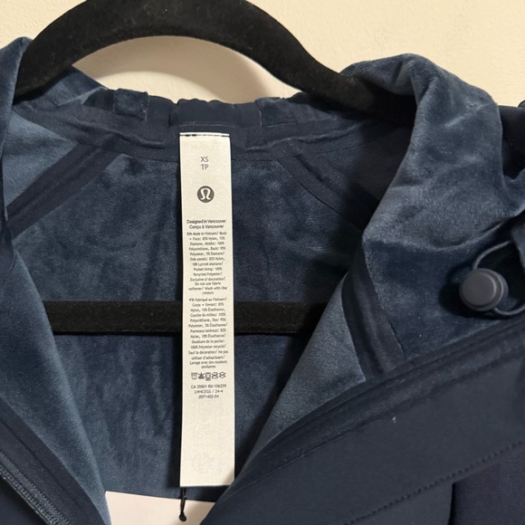 Lululemon Cross Chill Performance Jacket True Navy XS - Picture 7 of 12